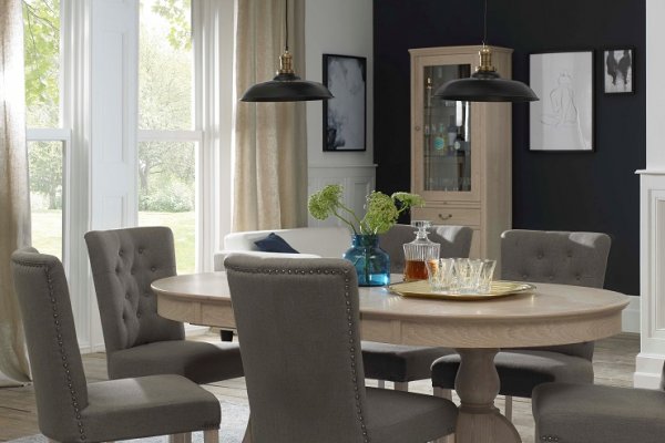 Bordeaux Chalk Oak Dining